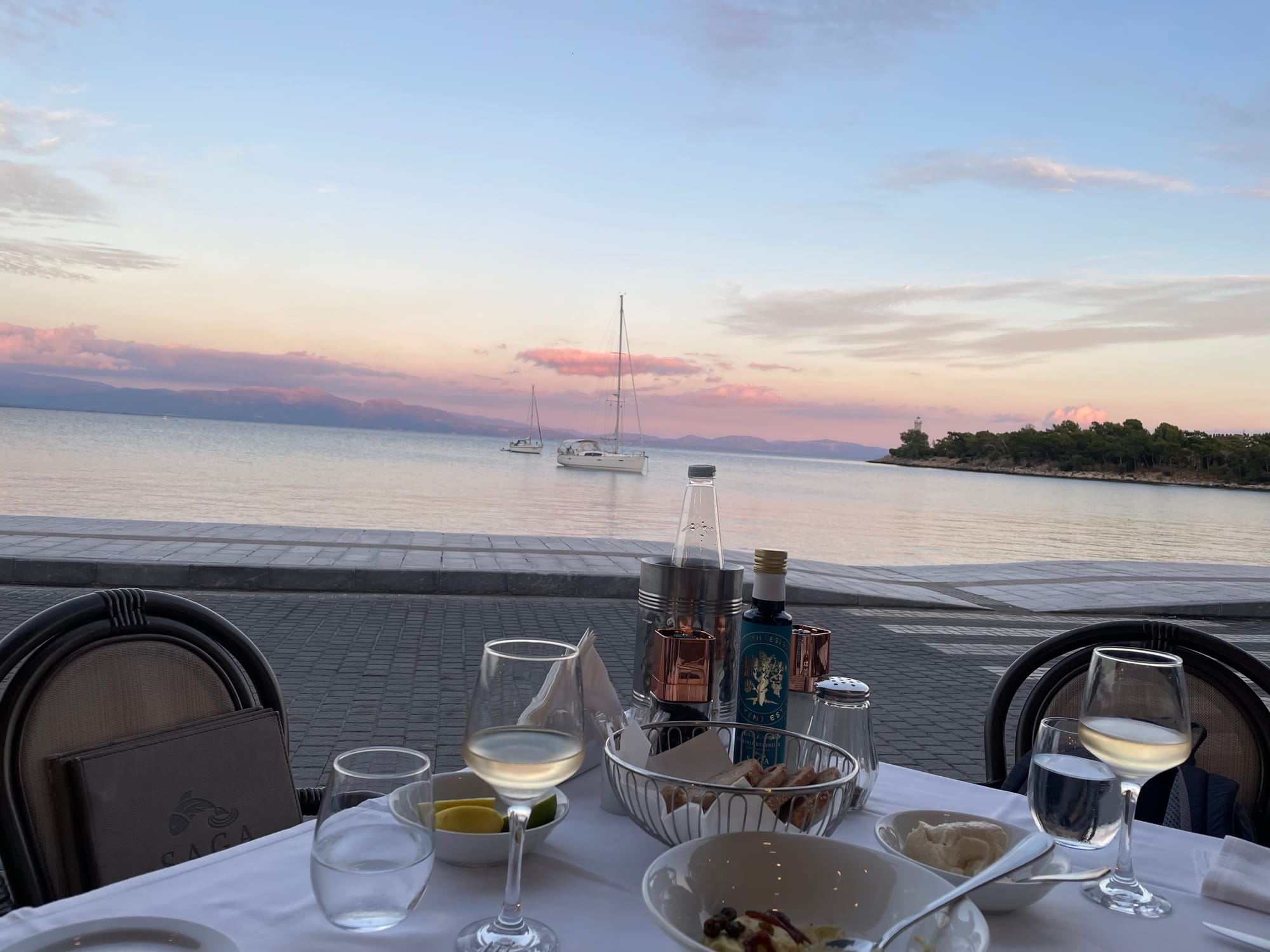 Um den Ostfinger des Peloponnes