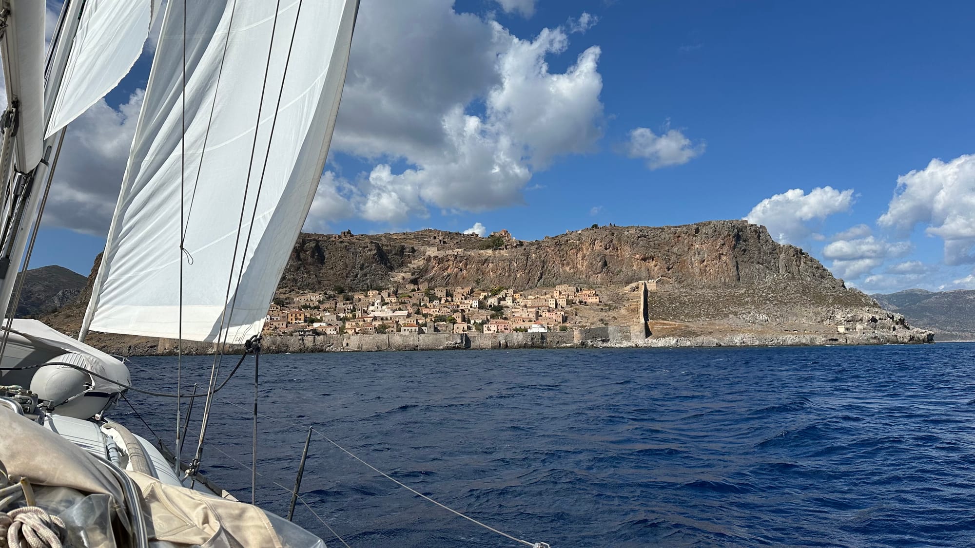 Um den Ostfinger des Peloponnes