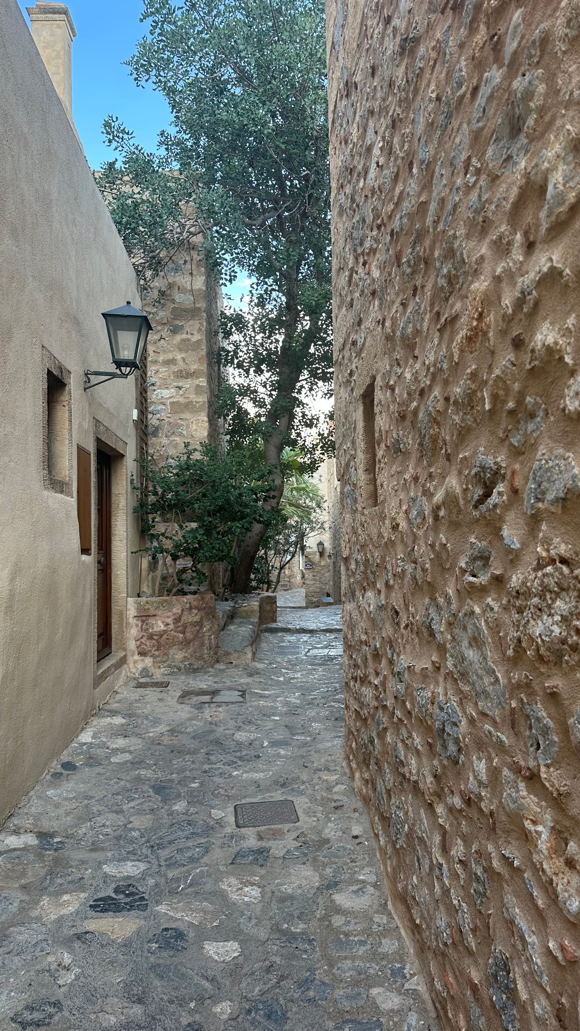 Um den Ostfinger des Peloponnes